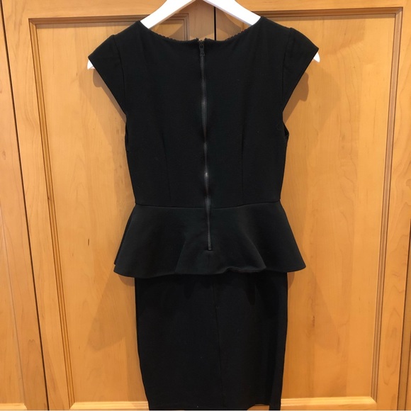Alice and Olivia black peplum dress - Picture 3 of 4